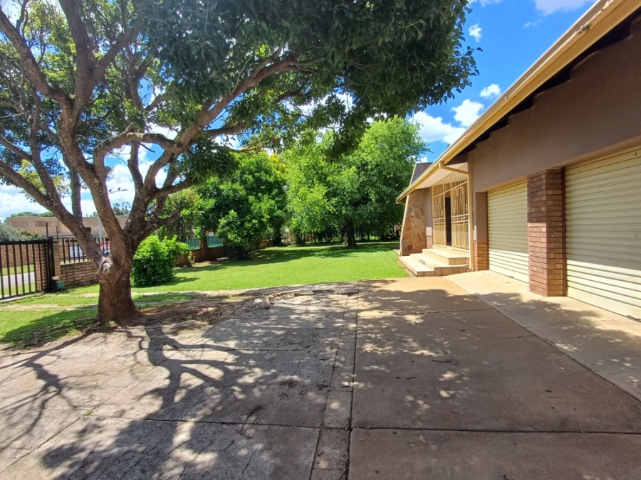 5 Bedroom Property for Sale in Orkney North West